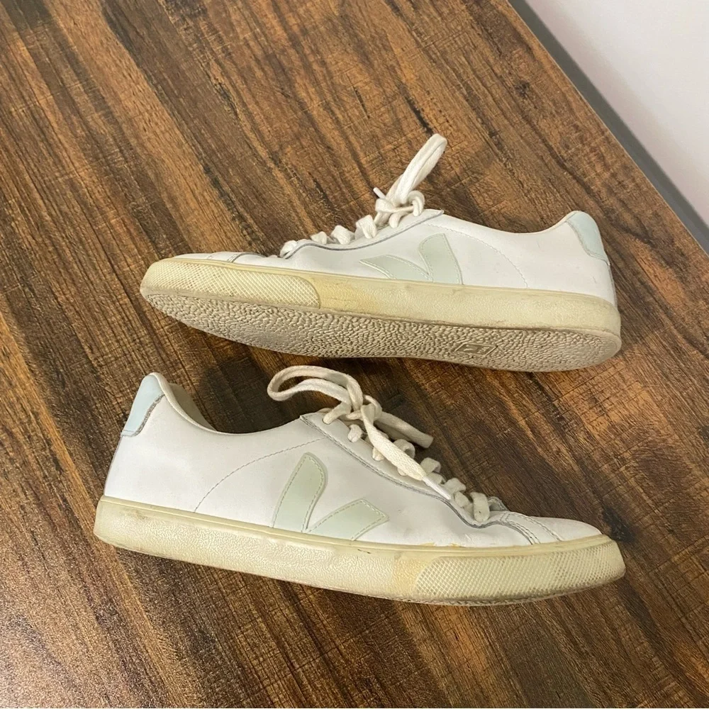 Veja White and Mint Green Sneakers size 7